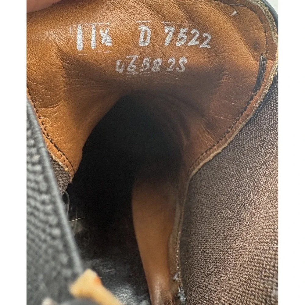 Allen Edmonds flaws mens chukka